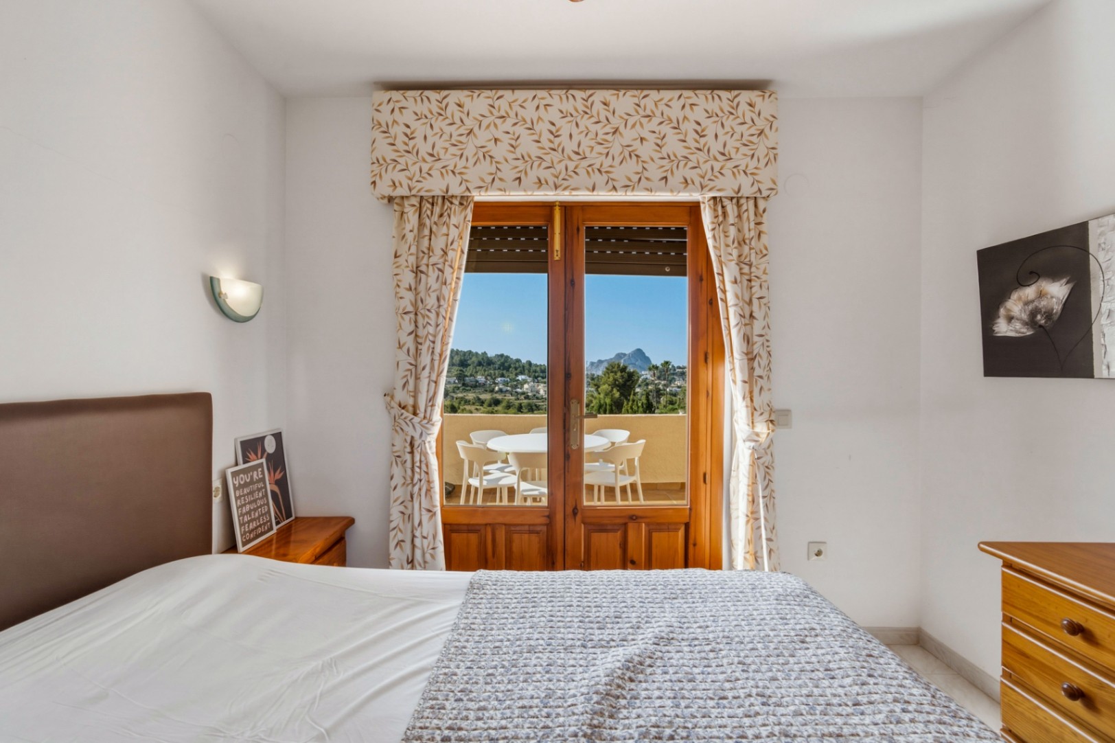 Villa exclusiva con piscina climatizada y vistas panorámicas al Peñón de Ifach en La Empedrola – Calpe