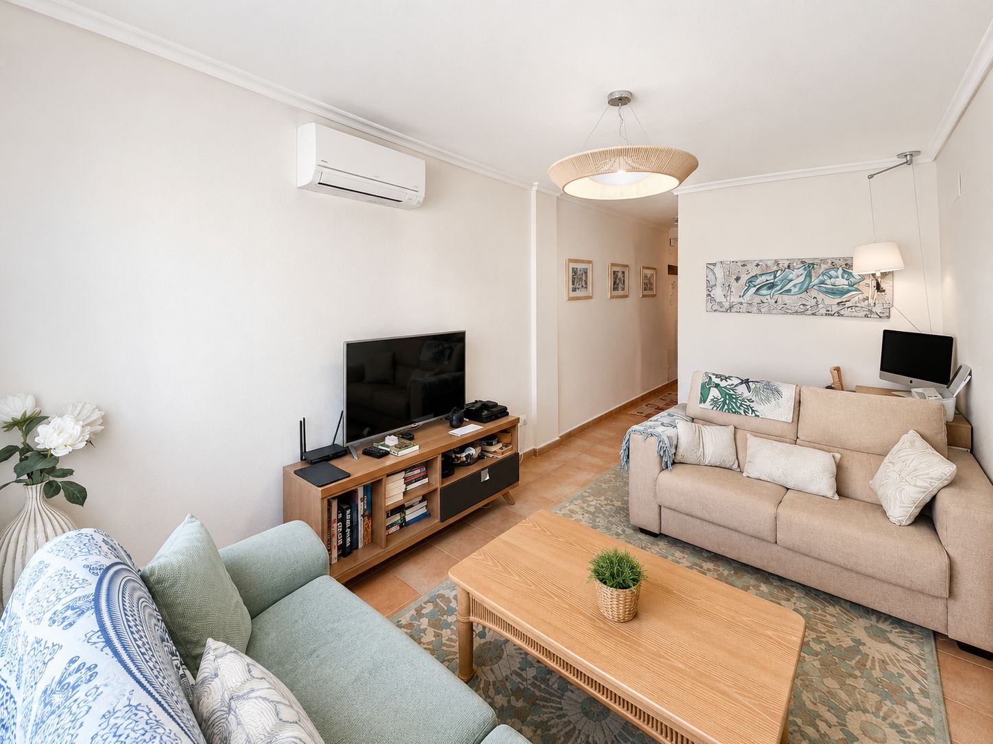 Appartement en rez-de-chaussée avec grande terrasse privée, piscine commune et parking dans l’Urbanisation Casanova, Calpe