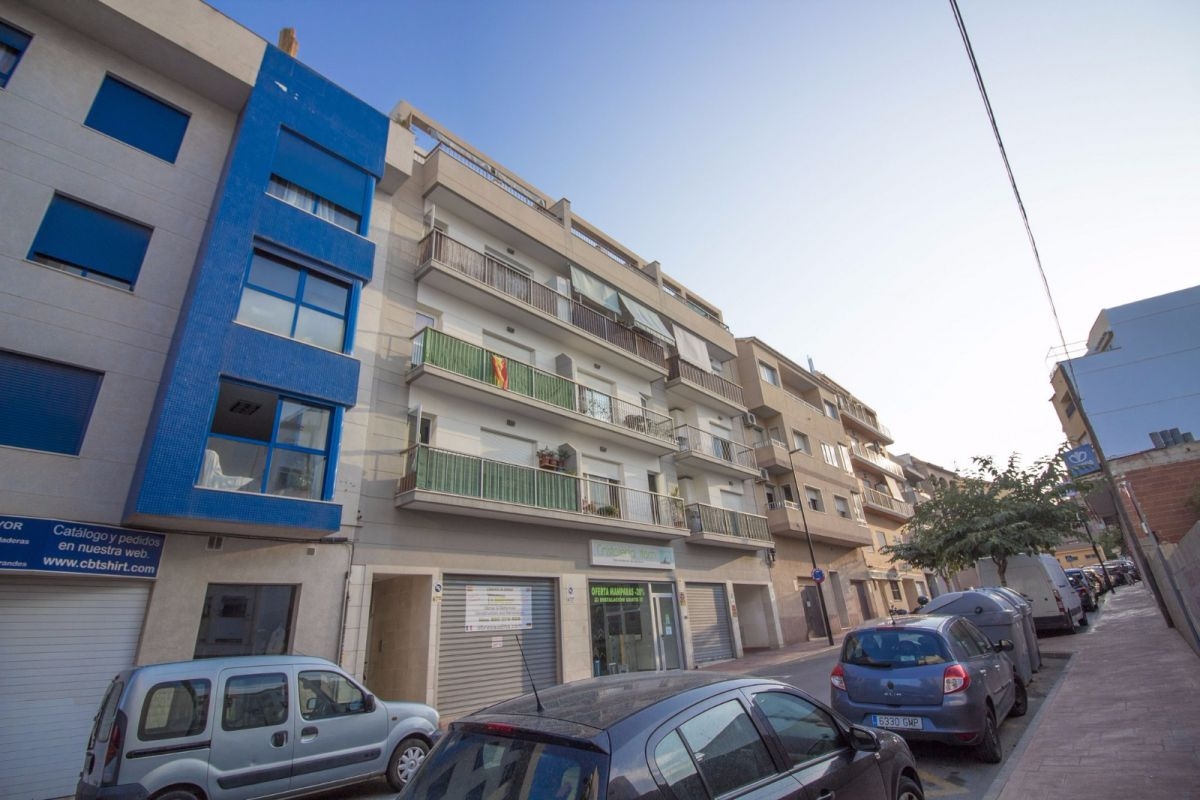 Apartamento en Venta en Granada, Calpe, Alicante