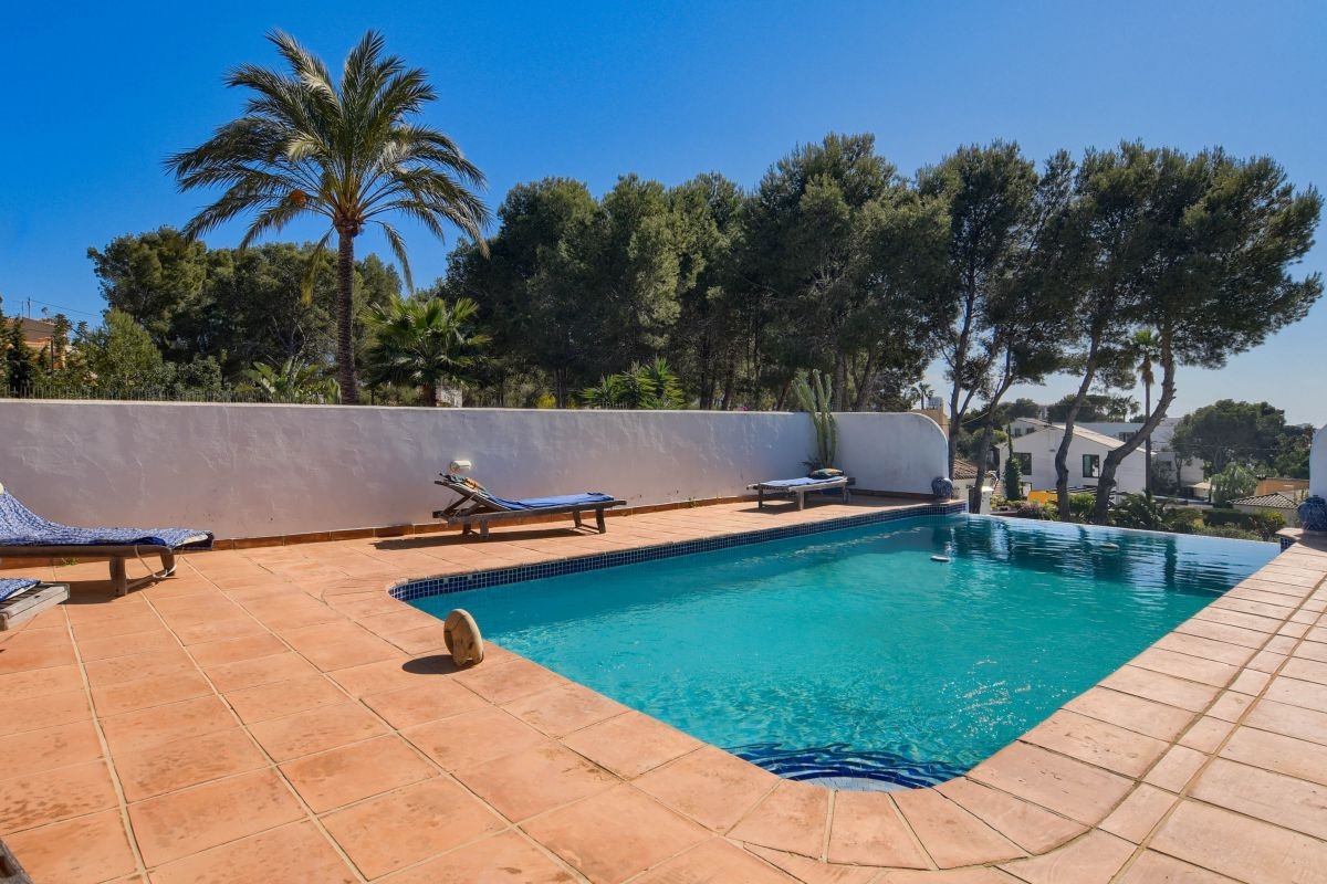 Villa unter Verkauf unter Carrio Park, Calpe, Alicante