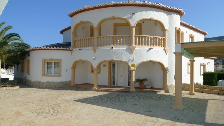Villa in Sale in Canuta,La, Calpe, Alicante