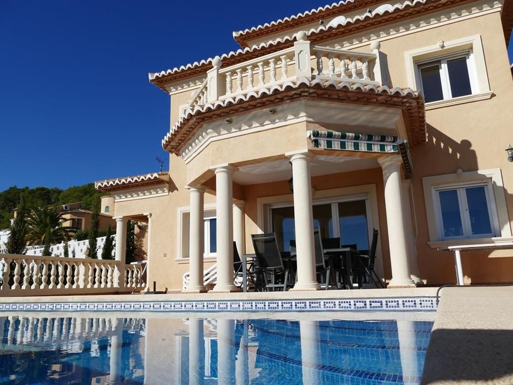 Villa unter Verkauf unter Gran Sol, Calpe, Alicante