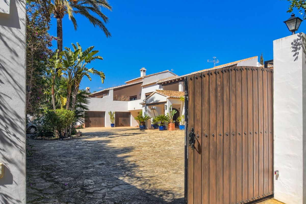 Villa unter Verkauf unter Carrio Park, Calpe, Alicante