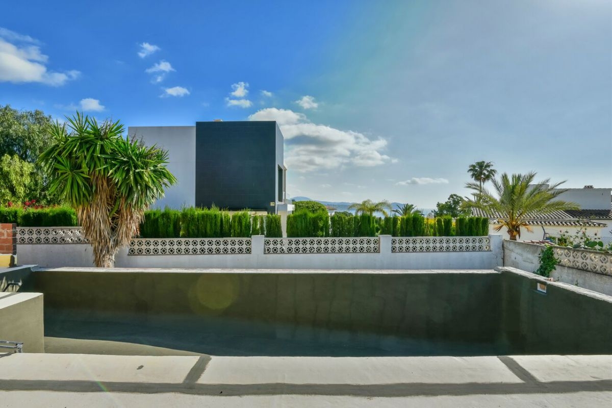Villa unter Verkauf unter Calalga, Calpe, Alicante